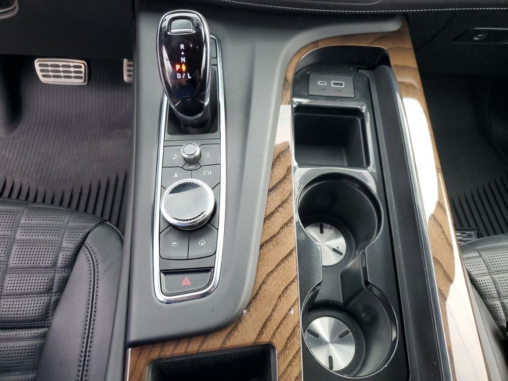 Used Car 2023 Cadillac Escalade  Sport Platinum For Sale Under $90,000 In Austin, Texas