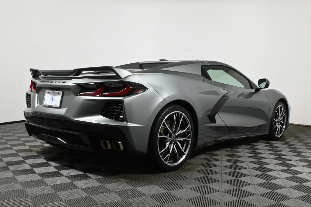 2023 Chevrolet Corvette Stingray 8