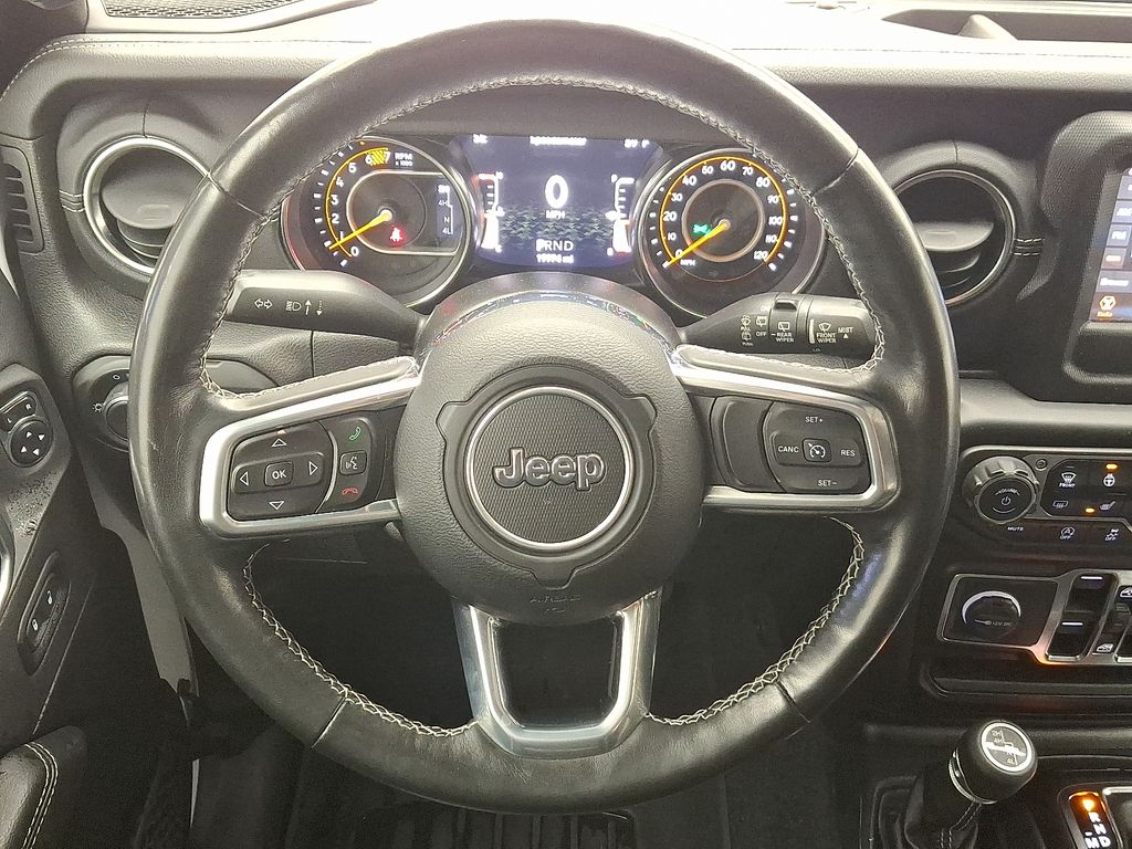 Thumbnail: 2021 Jeep Wrangler - 18