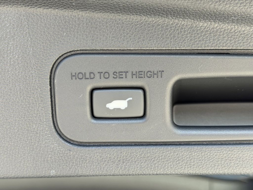 new 2026 Acura MDX car, priced at $68,350