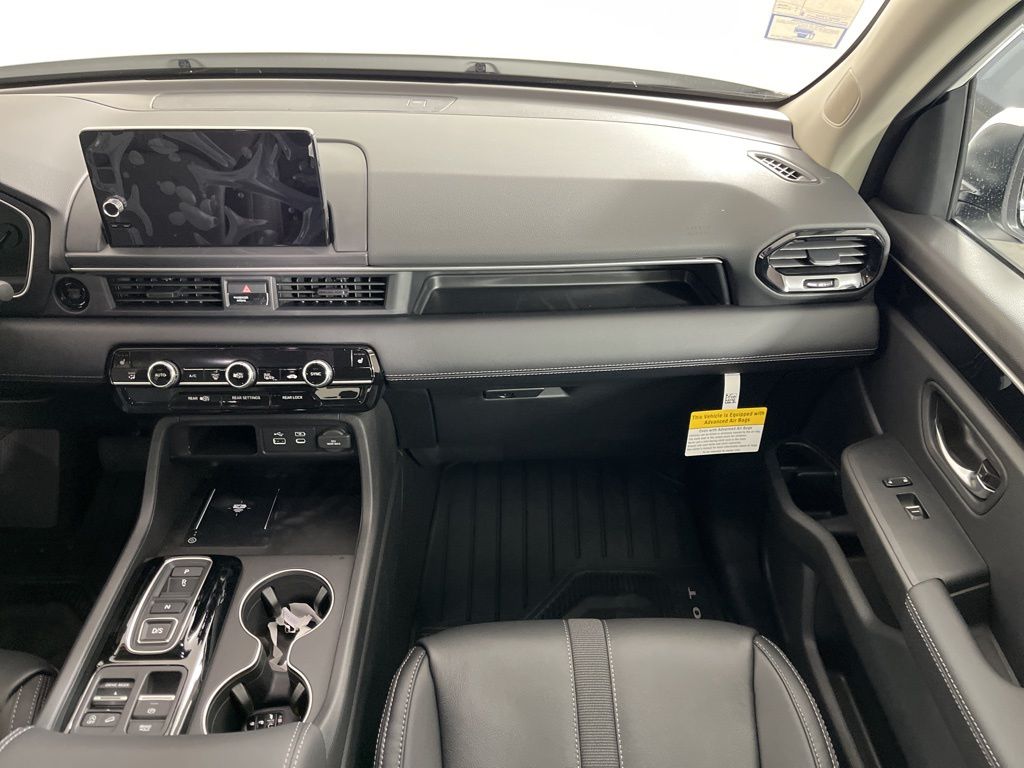 Thumbnail: 2025 Honda Pilot - 14