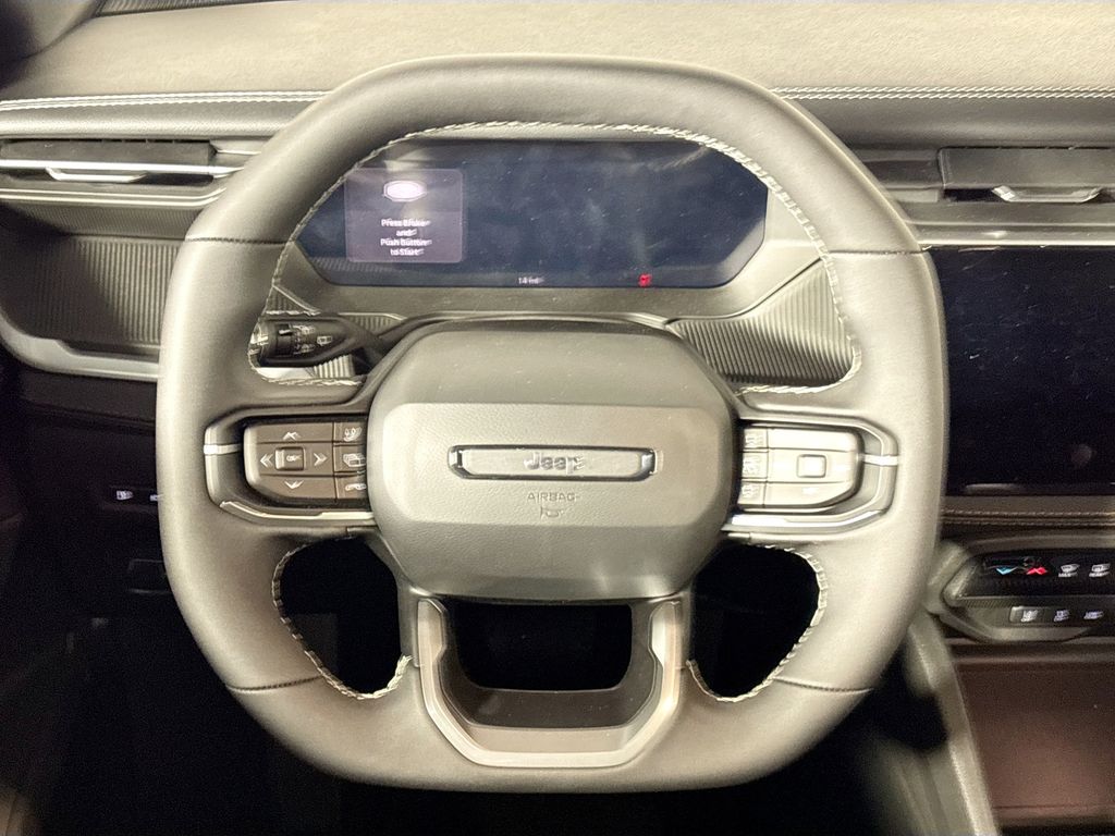 2026 Jeep Cherokee Overland