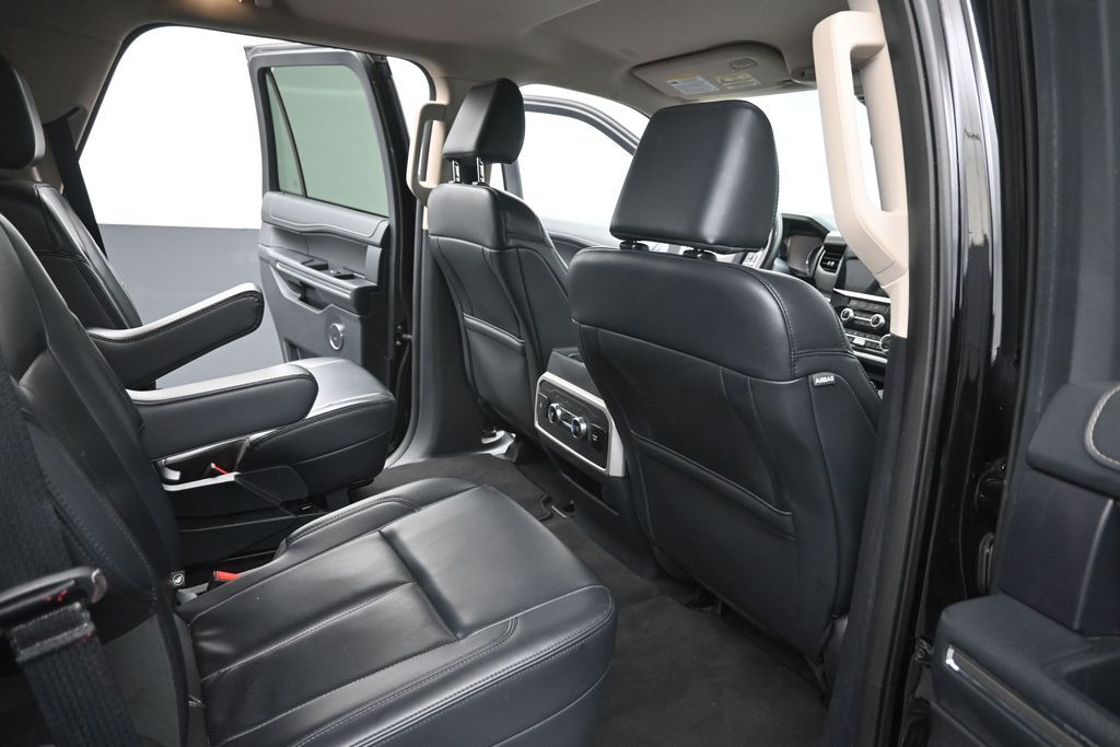 Used 2024 Ford Expedition SUV