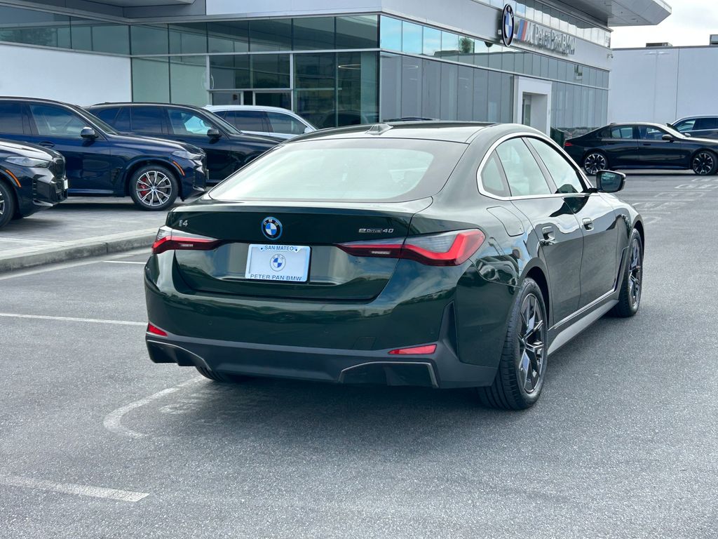 Thumbnail: 2023 BMW i4 - 5