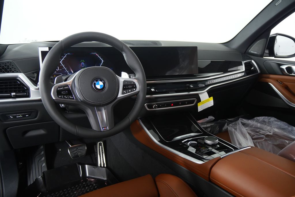 Thumbnail: 2026 BMW X5 - 18