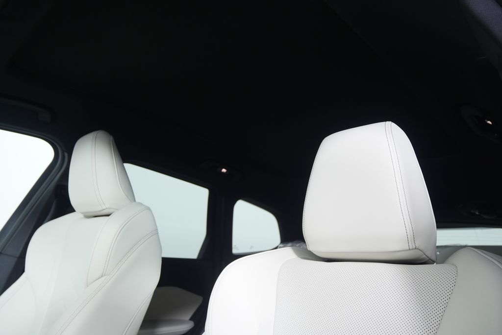 Thumbnail: 2026 BMW X1 - 11