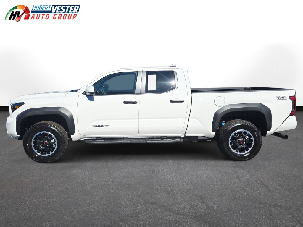 2025 Toyota Tacoma TRD Off Road's photo