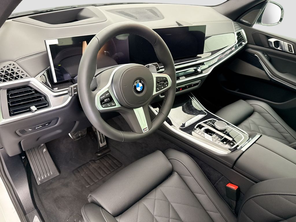 Thumbnail: 2026 BMW X5 - 9