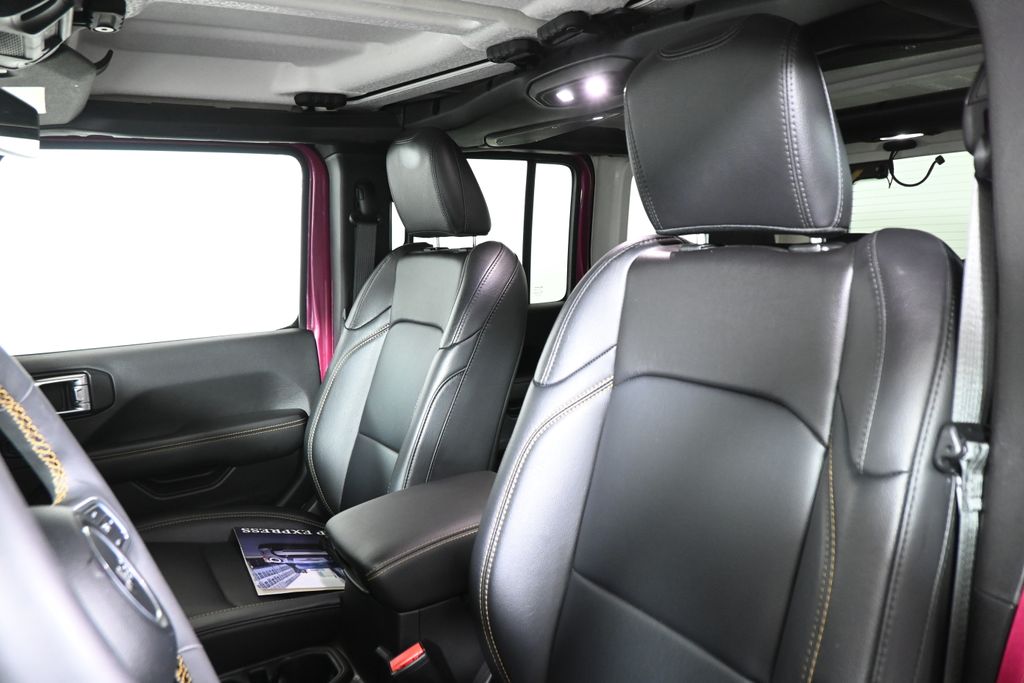 Thumbnail: 2024 Jeep Wrangler - 16