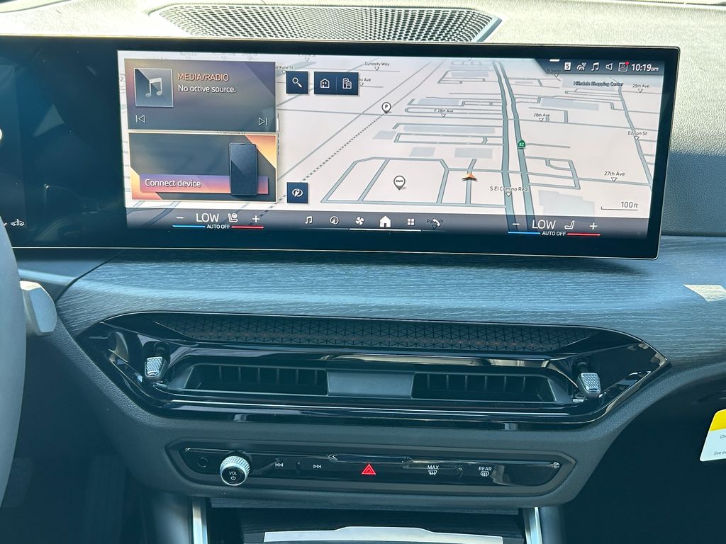 Thumbnail: 2026 BMW 4 Series - 25