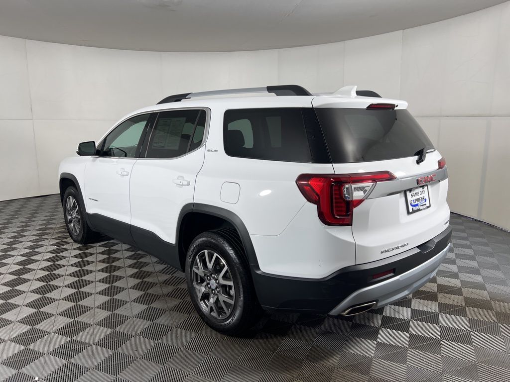 Used 2023 White GMC SLE image 7