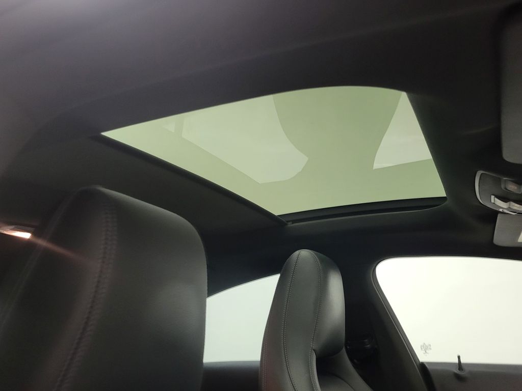 Thumbnail: 2016 Mercedes-Benz CLA - 15