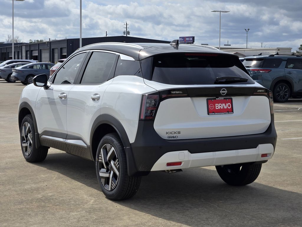 2026 Nissan Kicks SV - 3