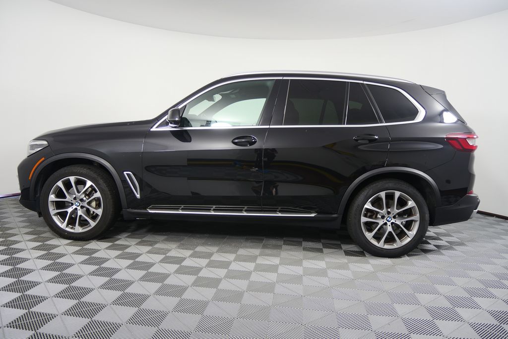 Thumbnail: 2023 BMW X5 - 6