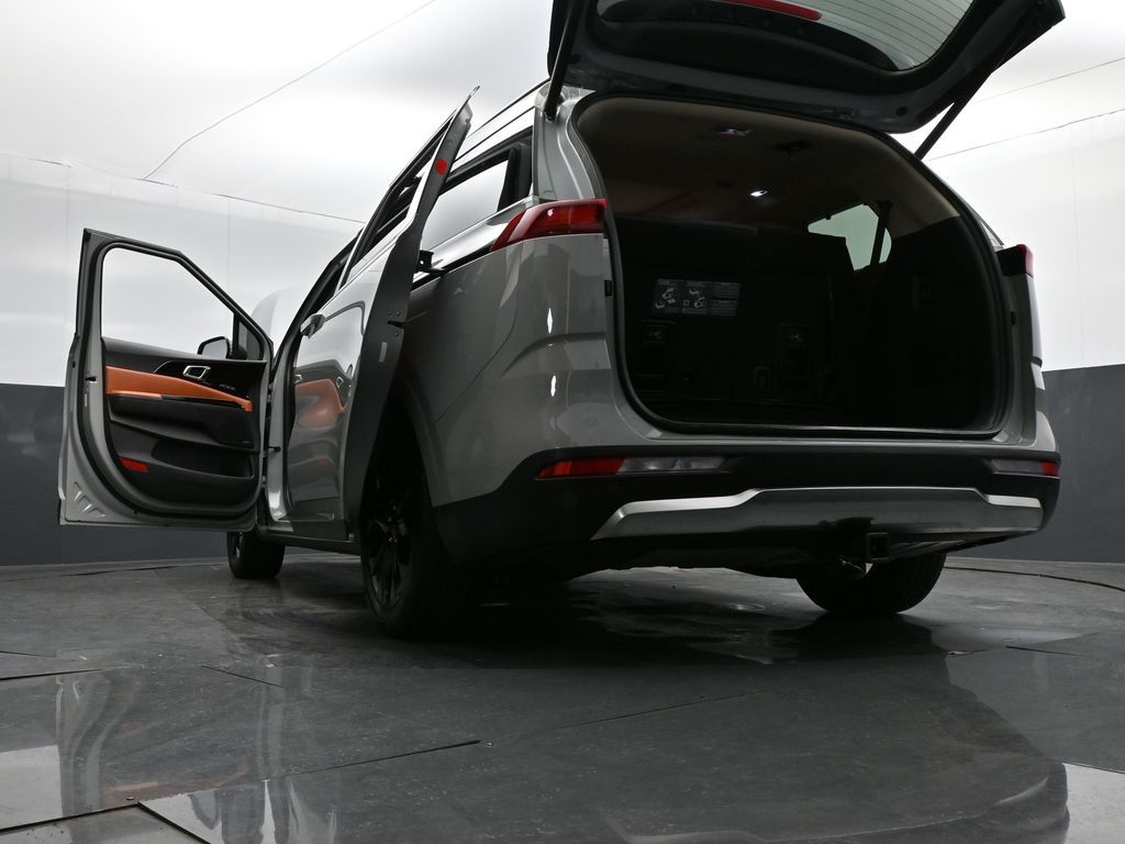 2024 Kia Carnival MPV SX Prestige