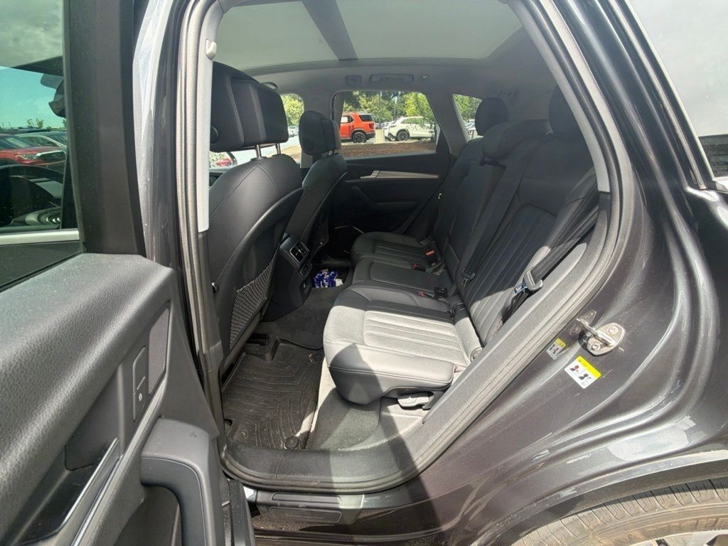 Used 2018 Gray Audi 2.0T image 18