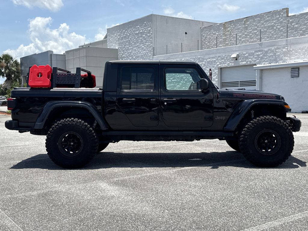Black Clearcoat 2021 Jeep Gladiator Pickup Truck Four-Wheel Drive 6-Speed Manual