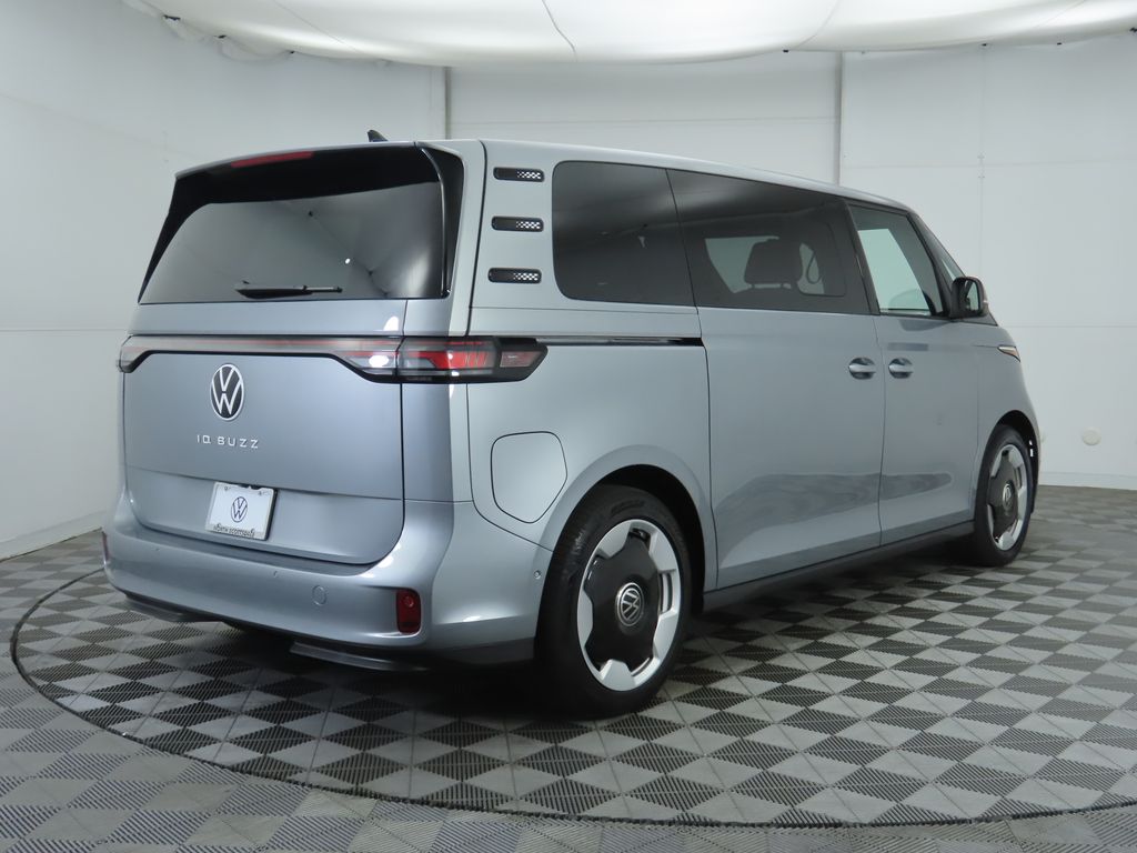 Thumbnail: 2025 Volkswagen ID.Buzz - 5