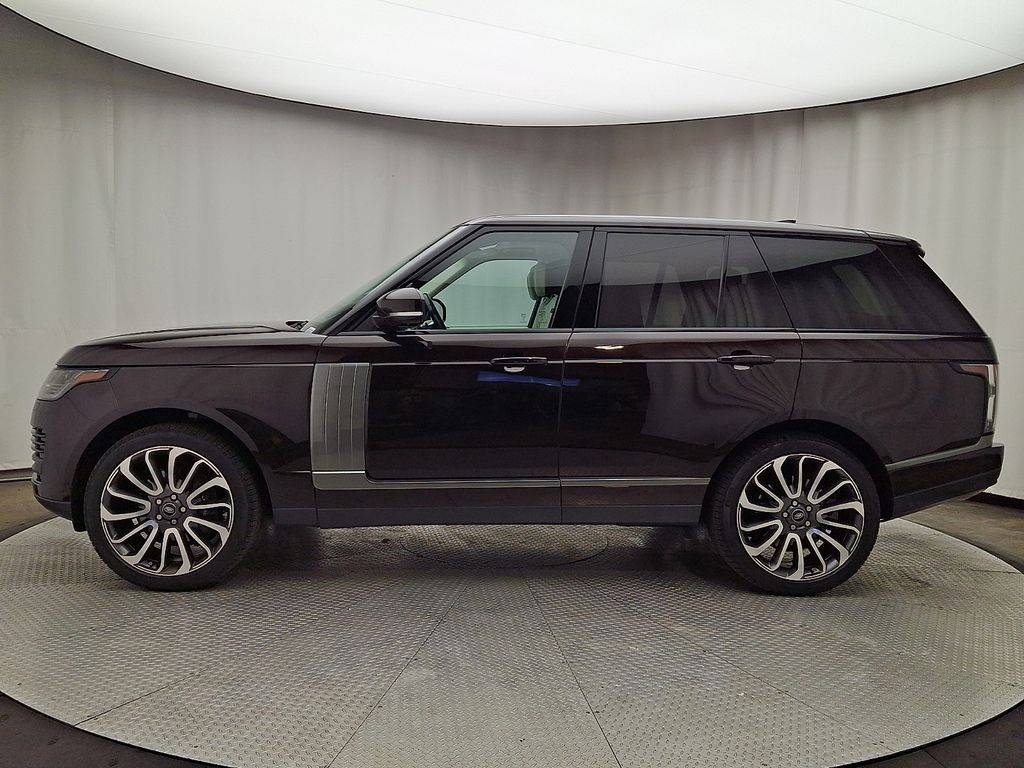 Thumbnail: 2021 Land Rover Range Rover - 7