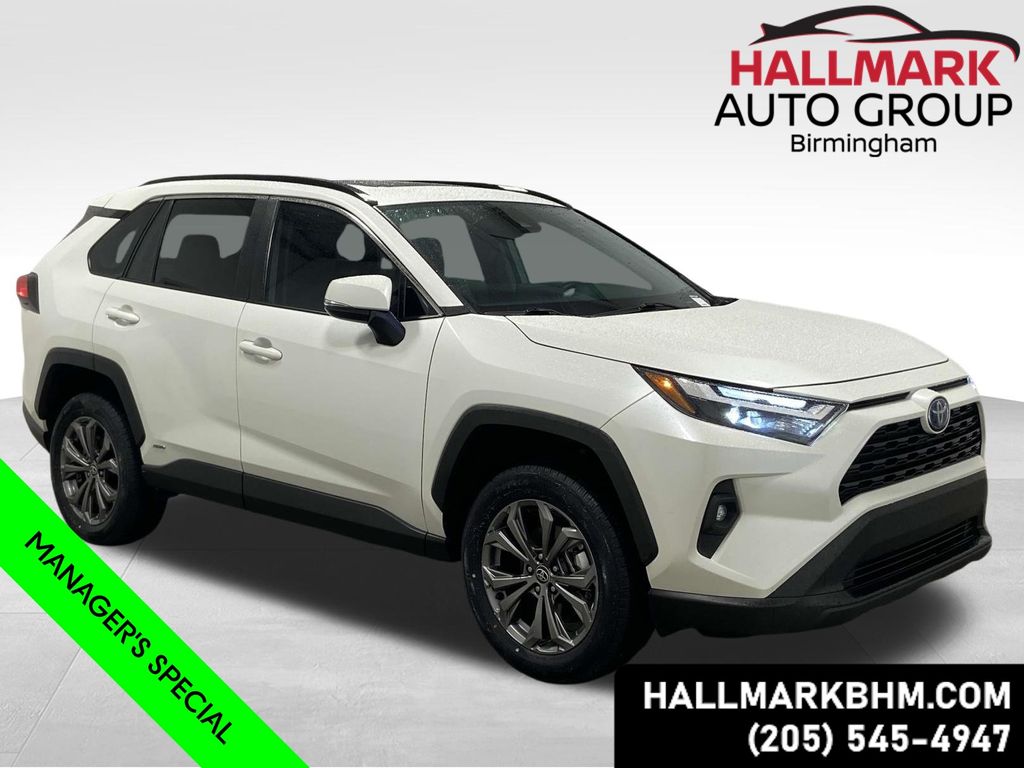 2022 Toyota RAV4 Hybrid XLE Premium