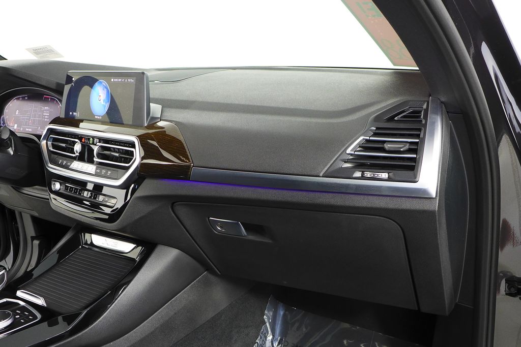 Thumbnail: 2023 BMW X3 - 14