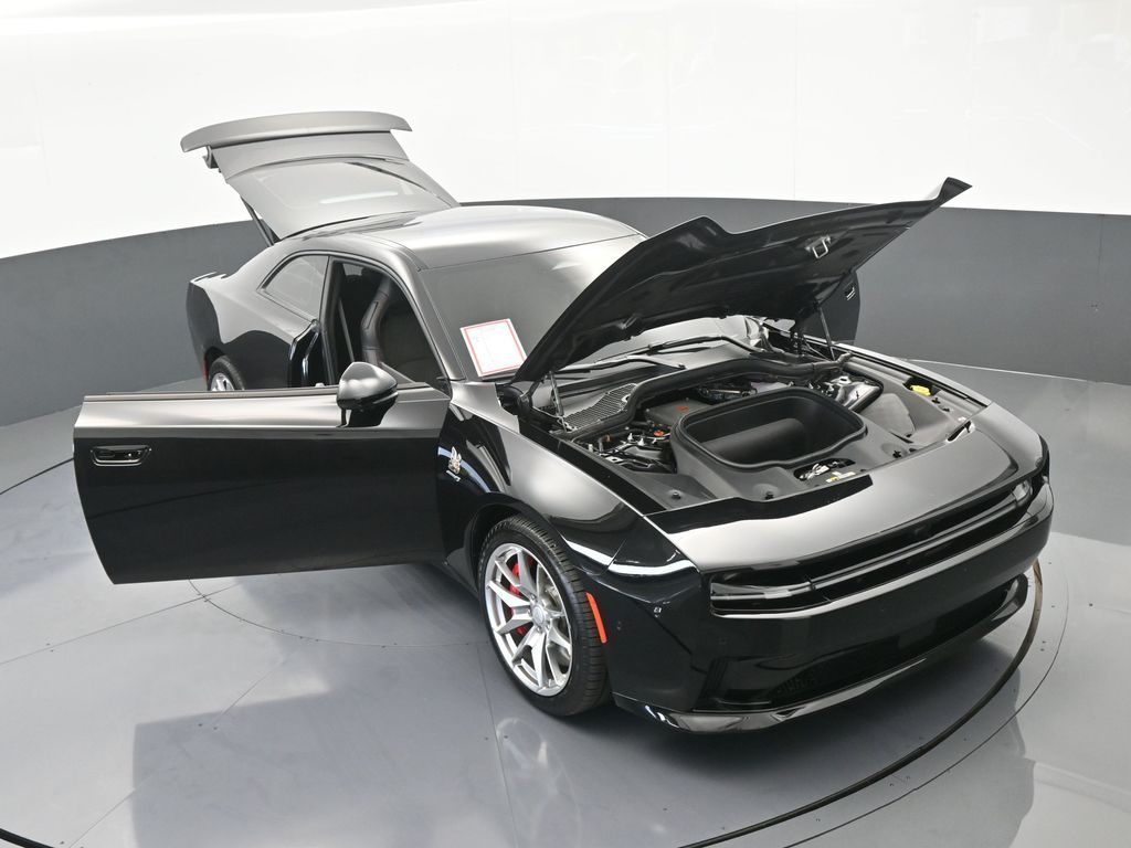 Used 2024 Diamond Black Crystal Pearlcoat Dodge R/T Scat Pack image 77