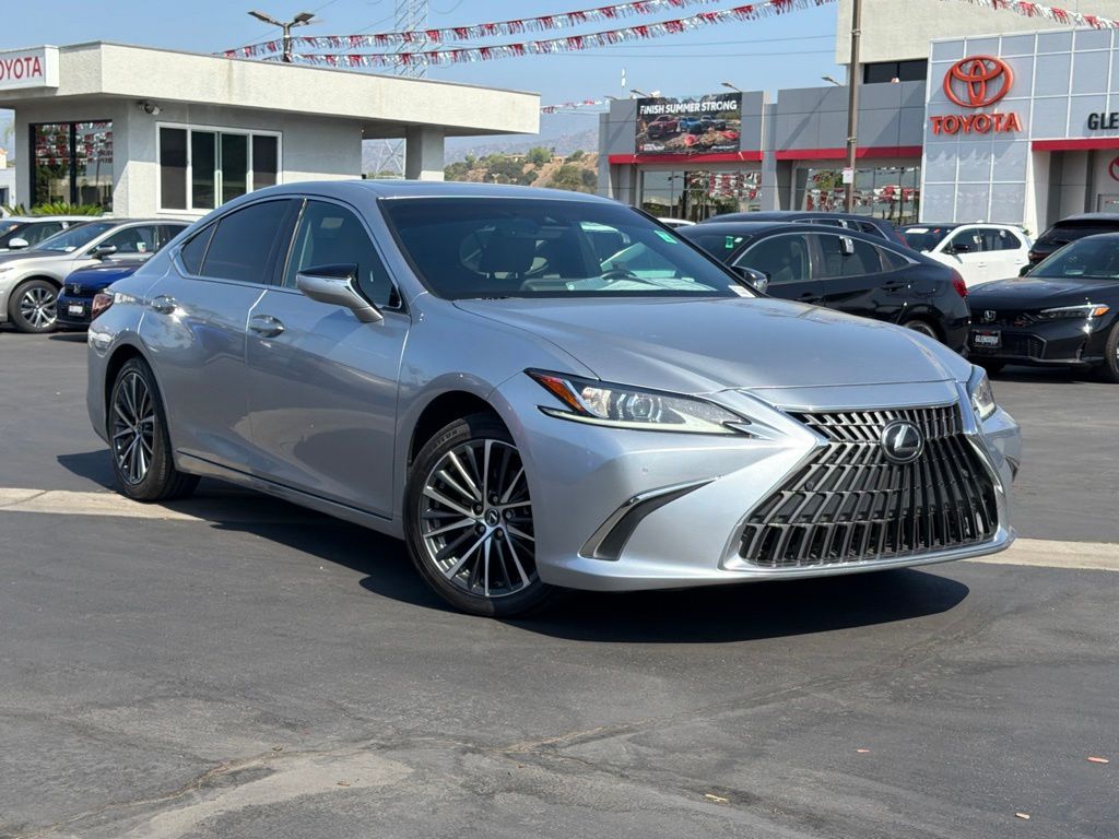 2023 Lexus ES
