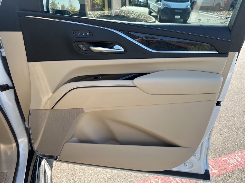 2021 Cadillac Escalade Esv  Premium In Austin, Texas