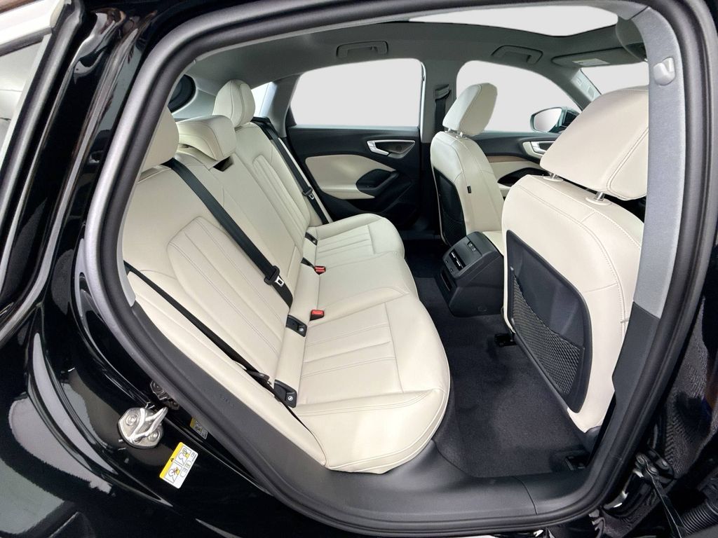 Thumbnail: 2025 Audi A5 - 21