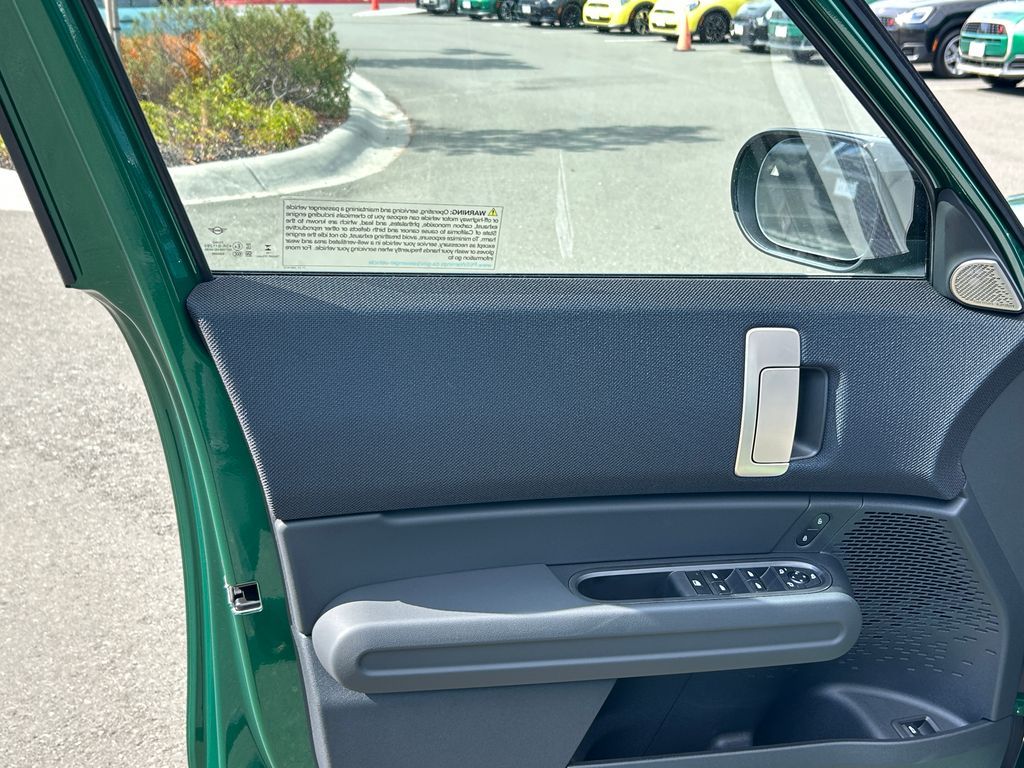 Thumbnail: 2026 MINI Cooper Countryman - 11