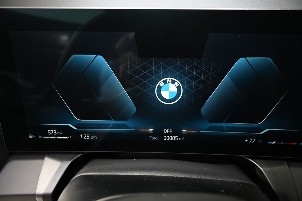 Thumbnail: 2025 BMW X3 - 26