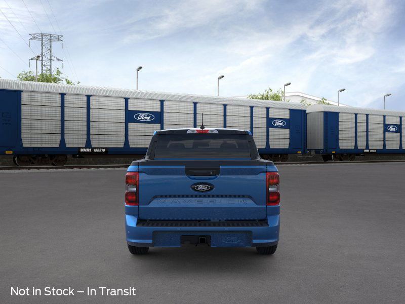 2025 Ford Maverick Lobo Standard