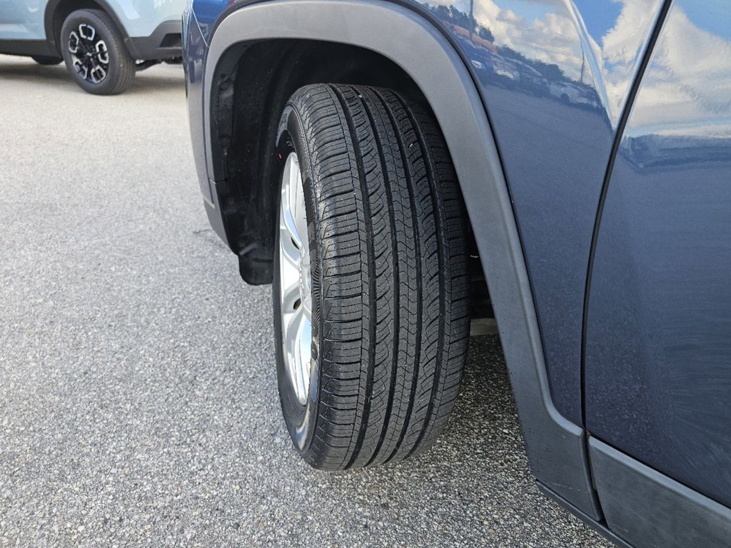 2019 Jeep Cherokee Latitude 31