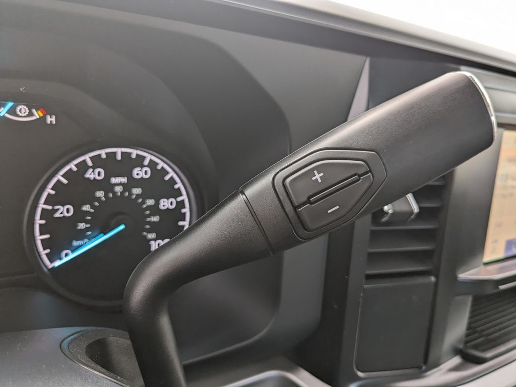 2025 Ford F-250 Super Duty XL
