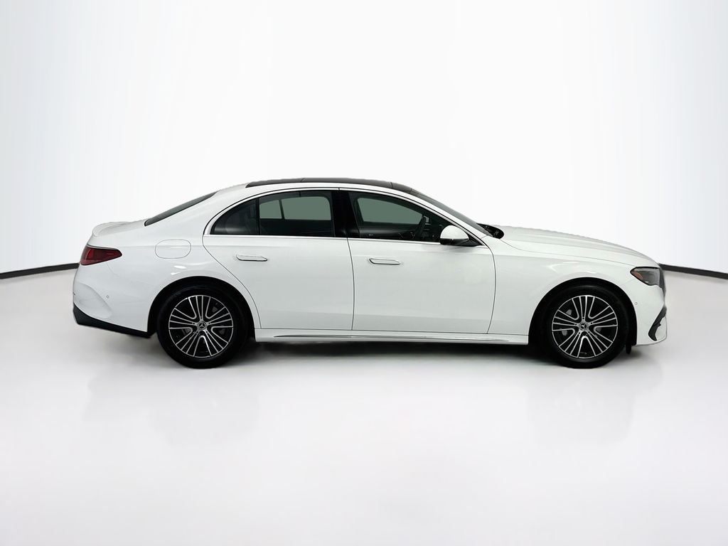 Thumbnail: 2027 Mercedes-Benz E-Class - 4