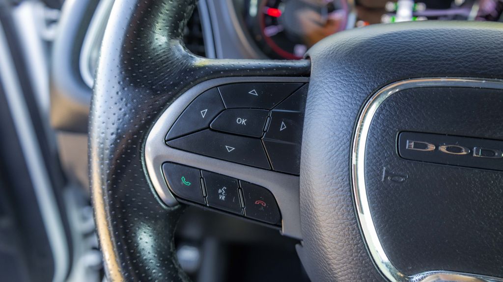 Used 2019 Dodge Challenger SXT 2D Coupe