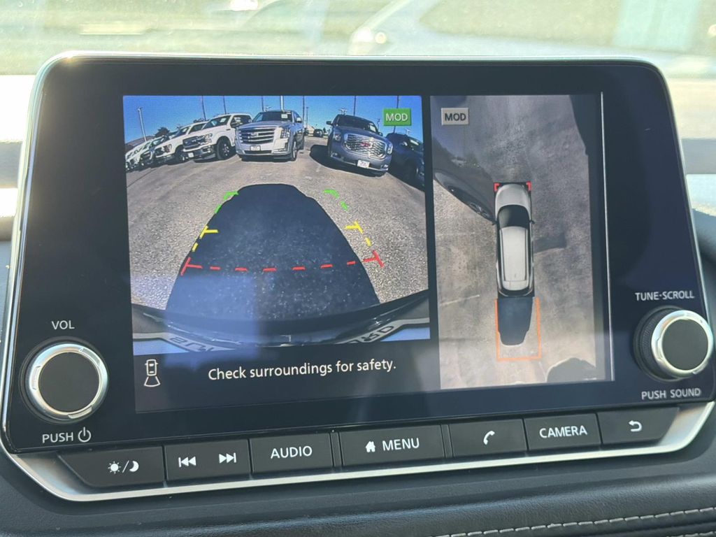 Used 2023 Nissan Rogue SL 4D Sport Utility