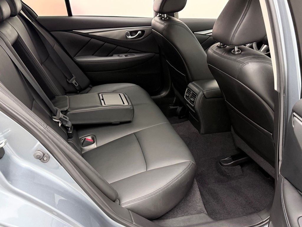 Thumbnail: 2016 INFINITI Q50 - 24