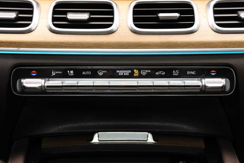 Thumbnail: 2023 Mercedes-Benz GLS - 27