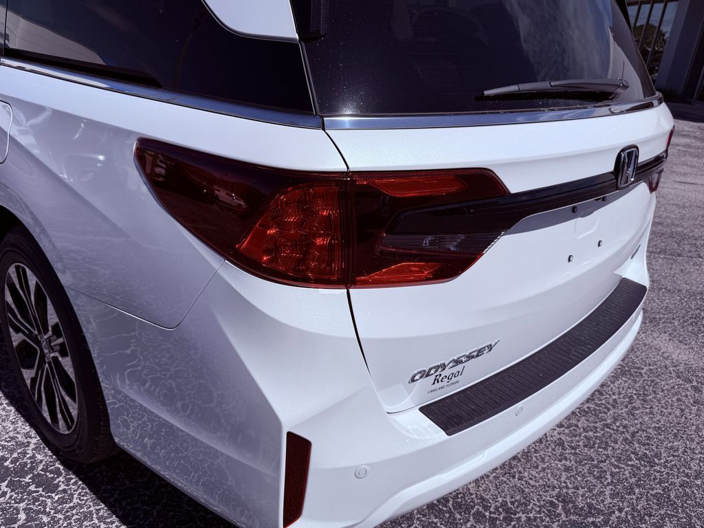 new 2026 Honda Odyssey car, priced at $46,088