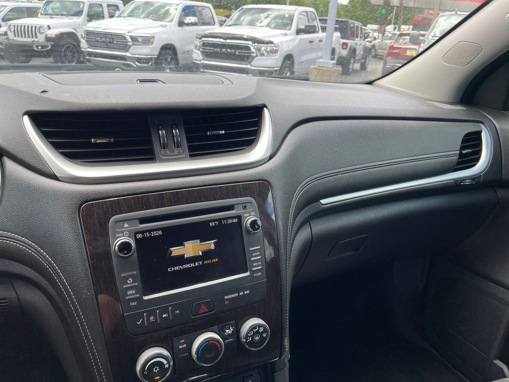 used 2017 Chevrolet Traverse car, priced at $11,300