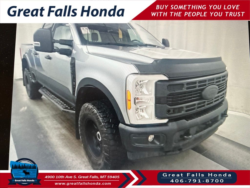 Silver 2023 Ford F-250 Super Duty Pickup Truck Four-Wheel Drive Automatic