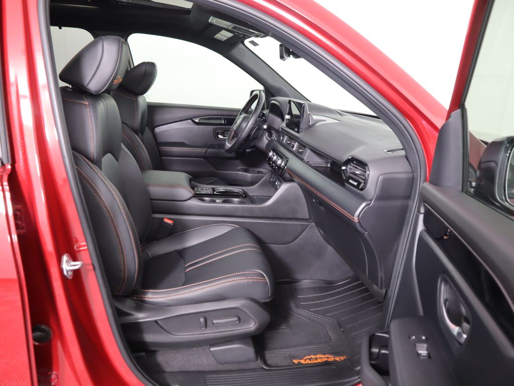 Thumbnail: 2024 Honda Pilot - 20