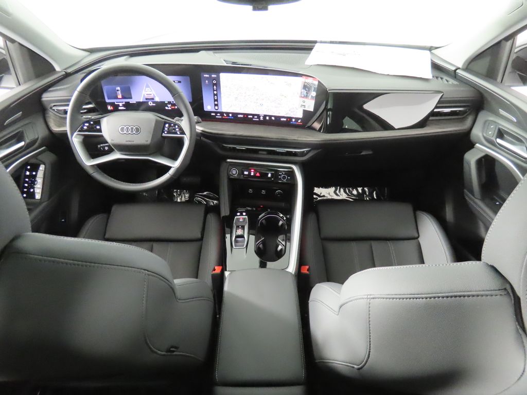 Thumbnail: 2026 Audi Q5 - 11