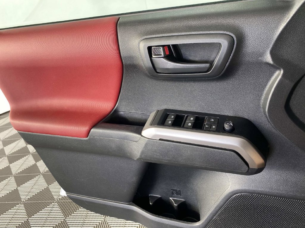 2023 Toyota Tacoma SR5 Magnetic Gray Metallic - Grieco Acura - Image 22
