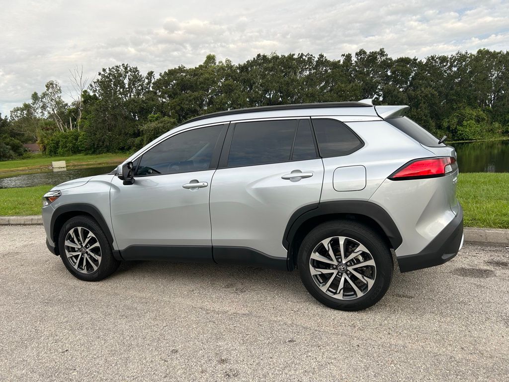 Thumbnail: 2023 Toyota Corolla Cross - 3