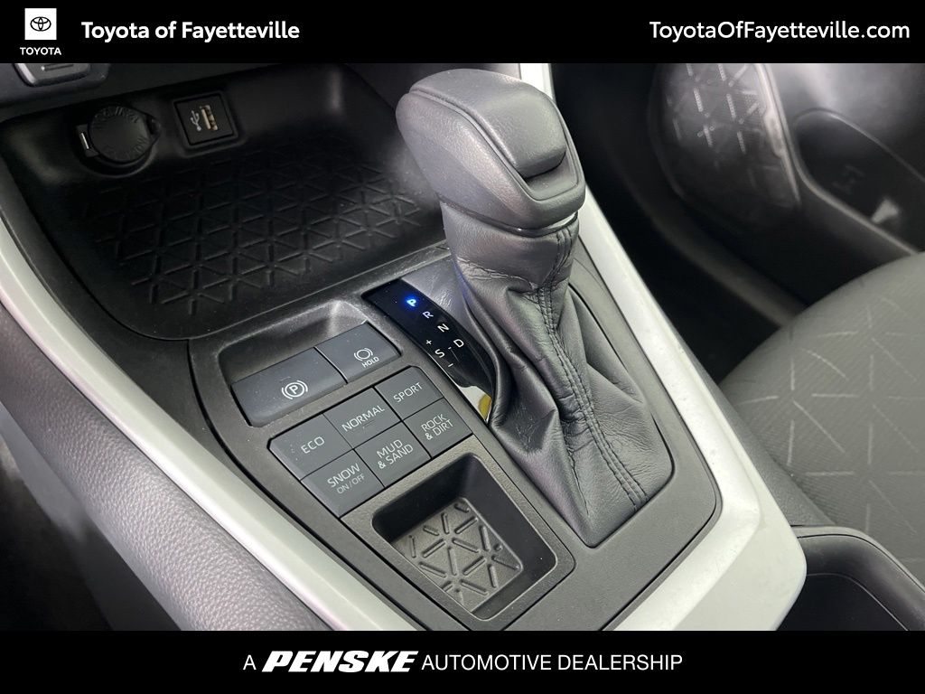 Thumbnail: 2023 Toyota RAV4 - 32