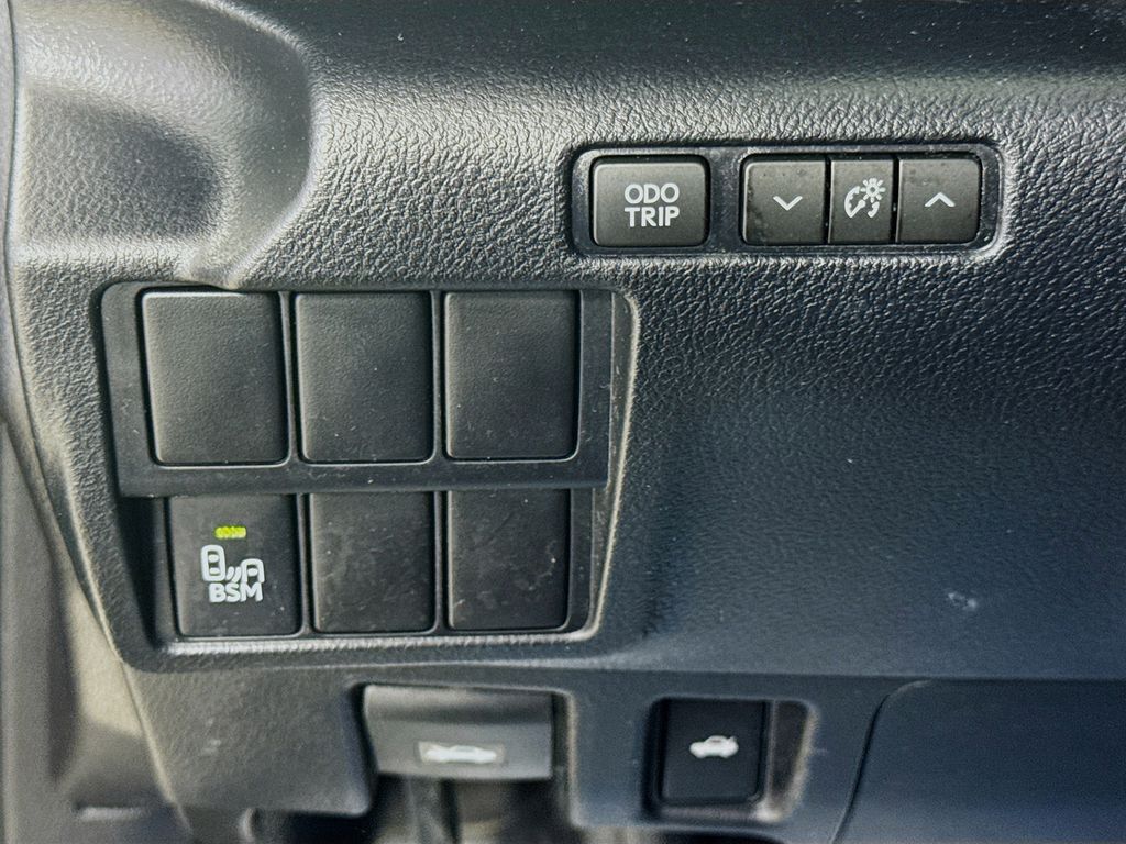 Used Car 2015 Lexus Is  250 For Sale Under $20,000 In Austin, Texas