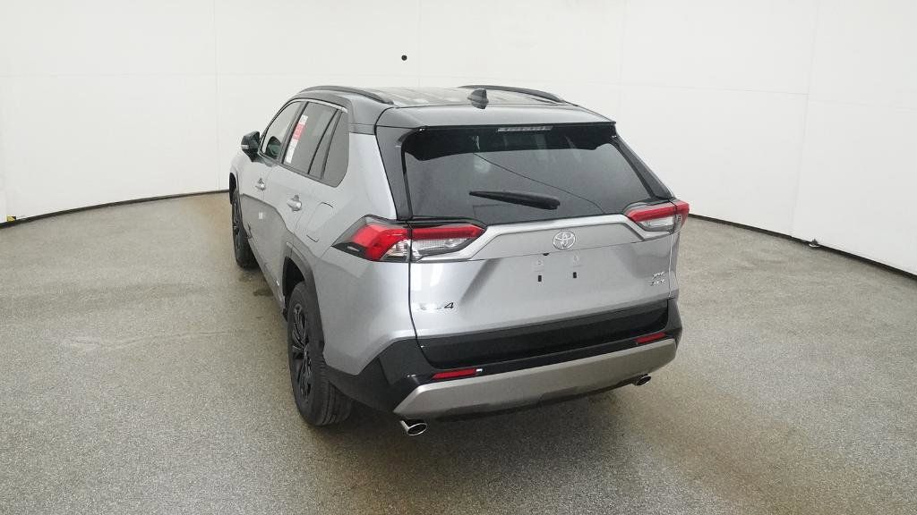 Thumbnail: 2025 Toyota RAV4 - 3