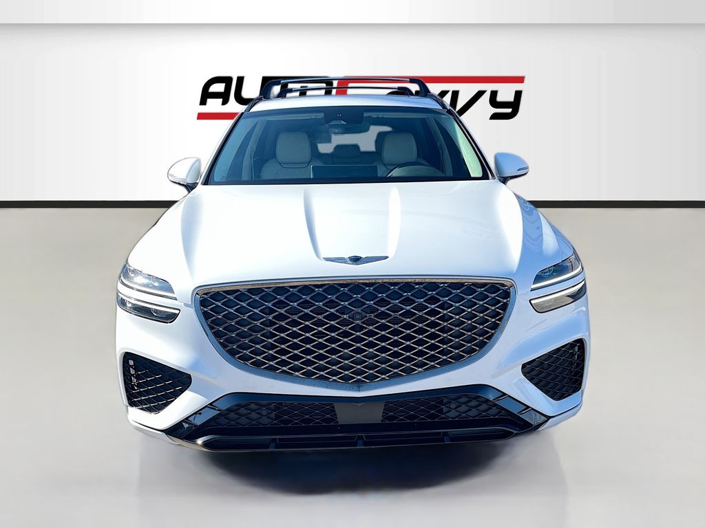 Used 2025 White Genesis 3.5T Sport Advanced image 2